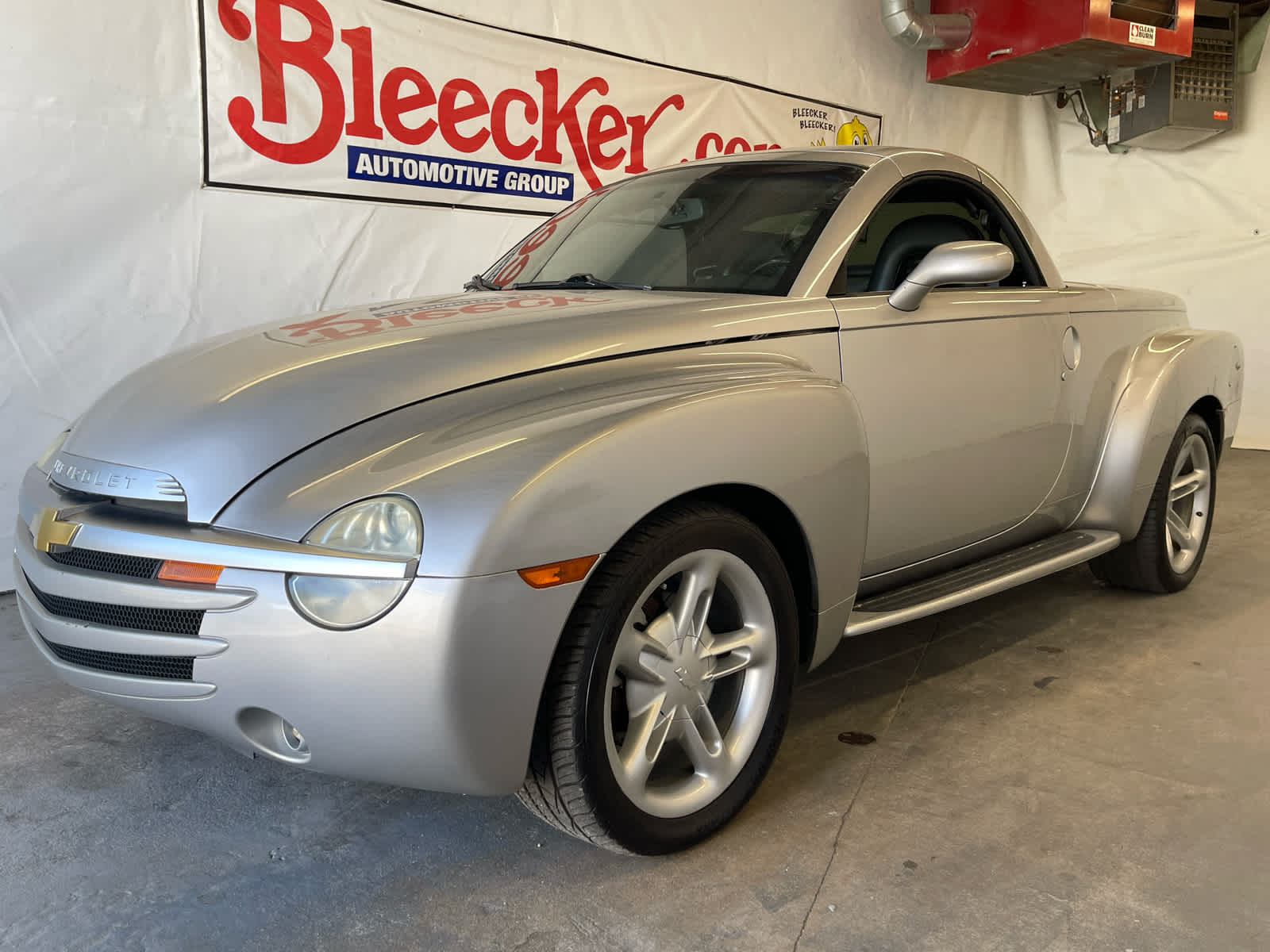 Used 2004 Chevrolet SSR LS with VIN 1GCES14P94B106471 for sale in Dunn, NC