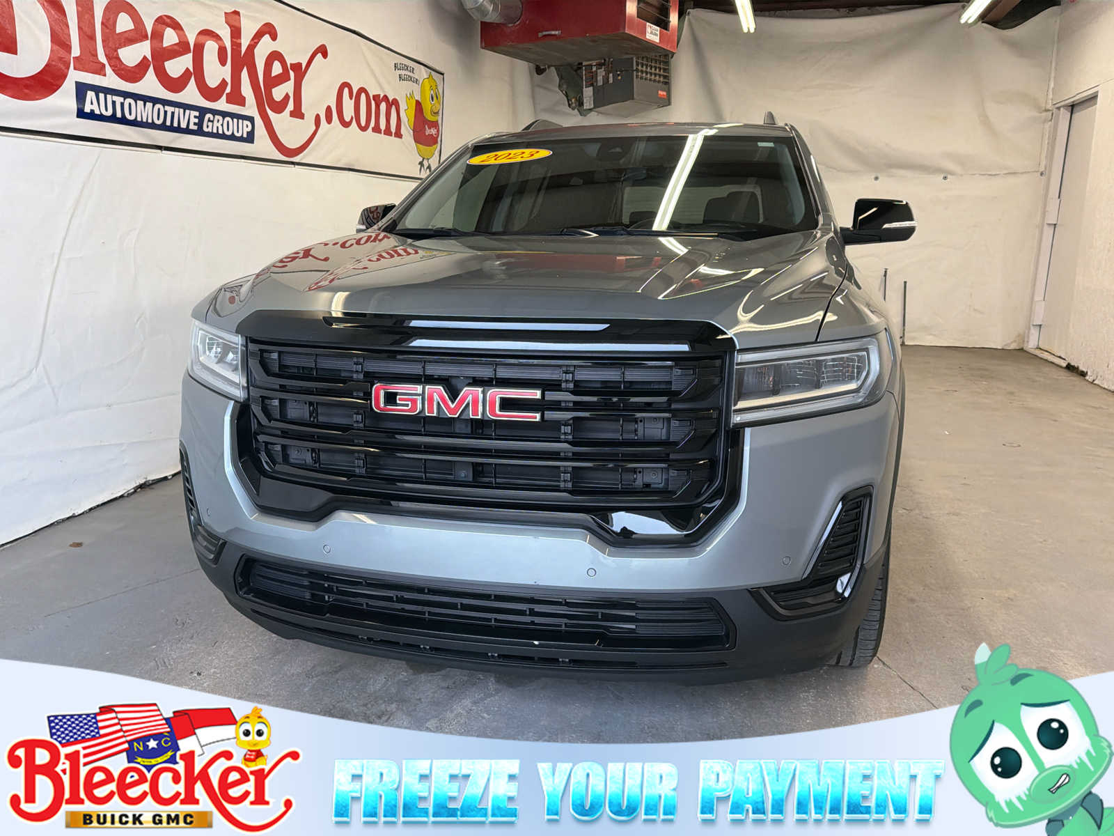 2023 GMC Acadia SLE's photo