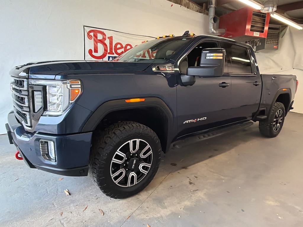 Used 2022 GMC Sierra 2500 HD AT4 Truck Crew Cab