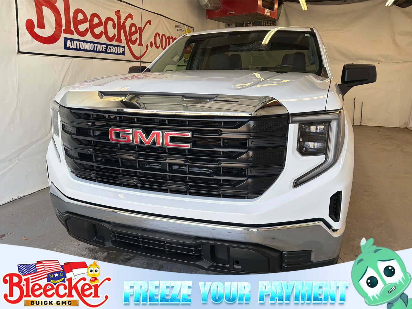 2022 GMC Sierra 1500 Pro's photo