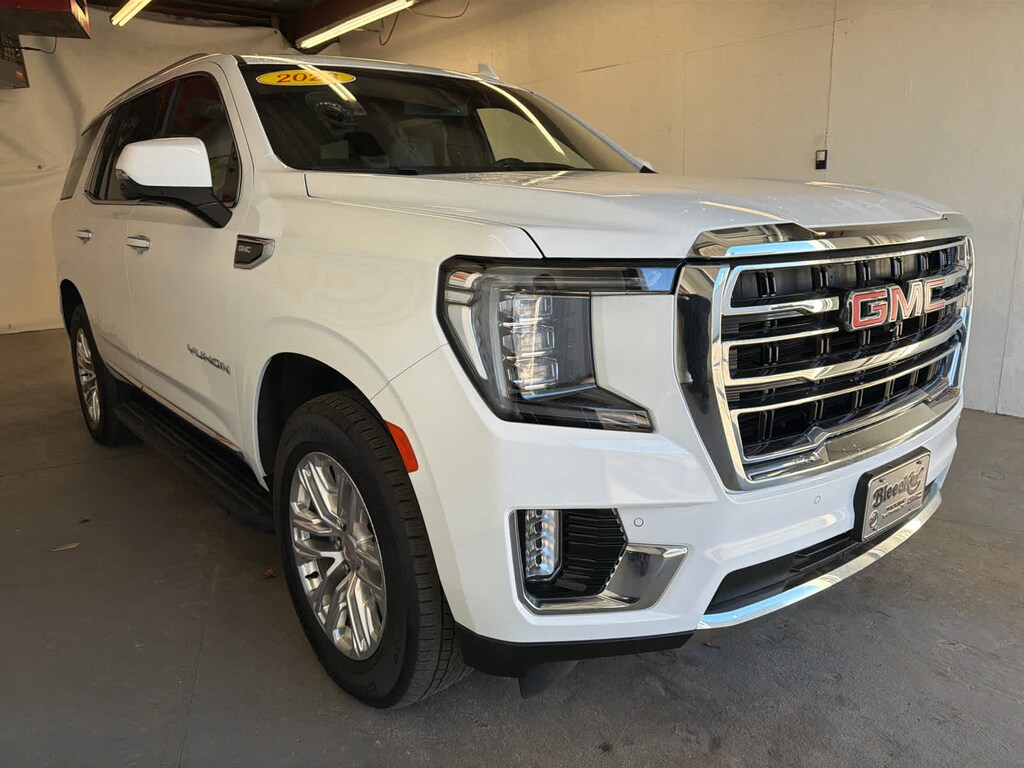 Used 2023 GMC Yukon SLT SUV