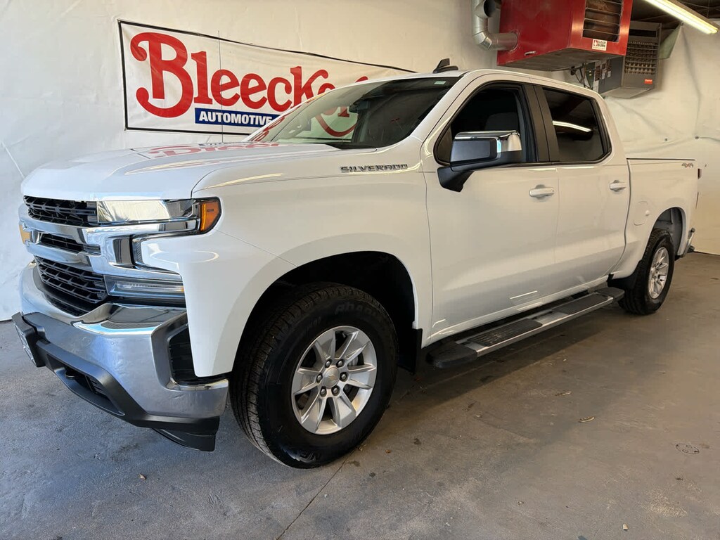 Used 2021 Chevrolet Silverado 1500 LT Truck Crew Cab