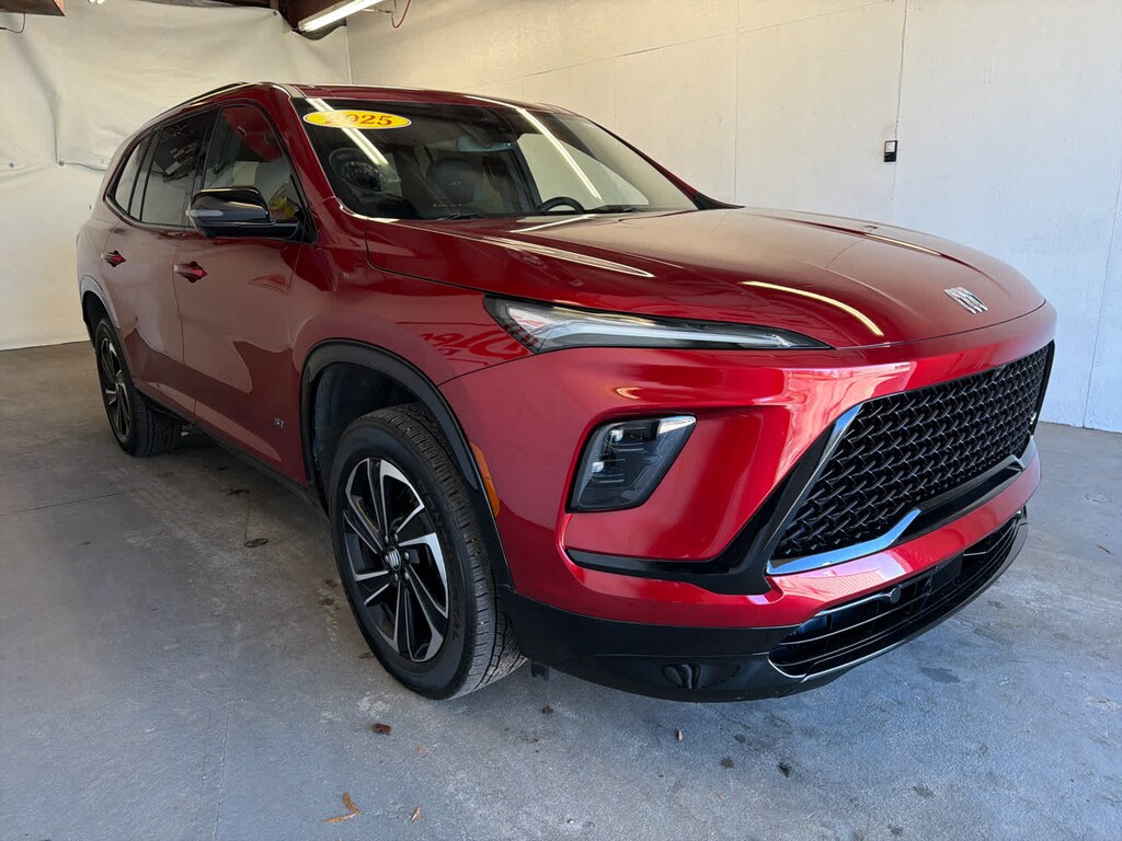 Used 2025 Buick Enclave Sport Touring SUV