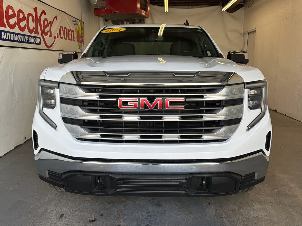 Used 2024 GMC Sierra 1500 SLE Truck Crew Cab