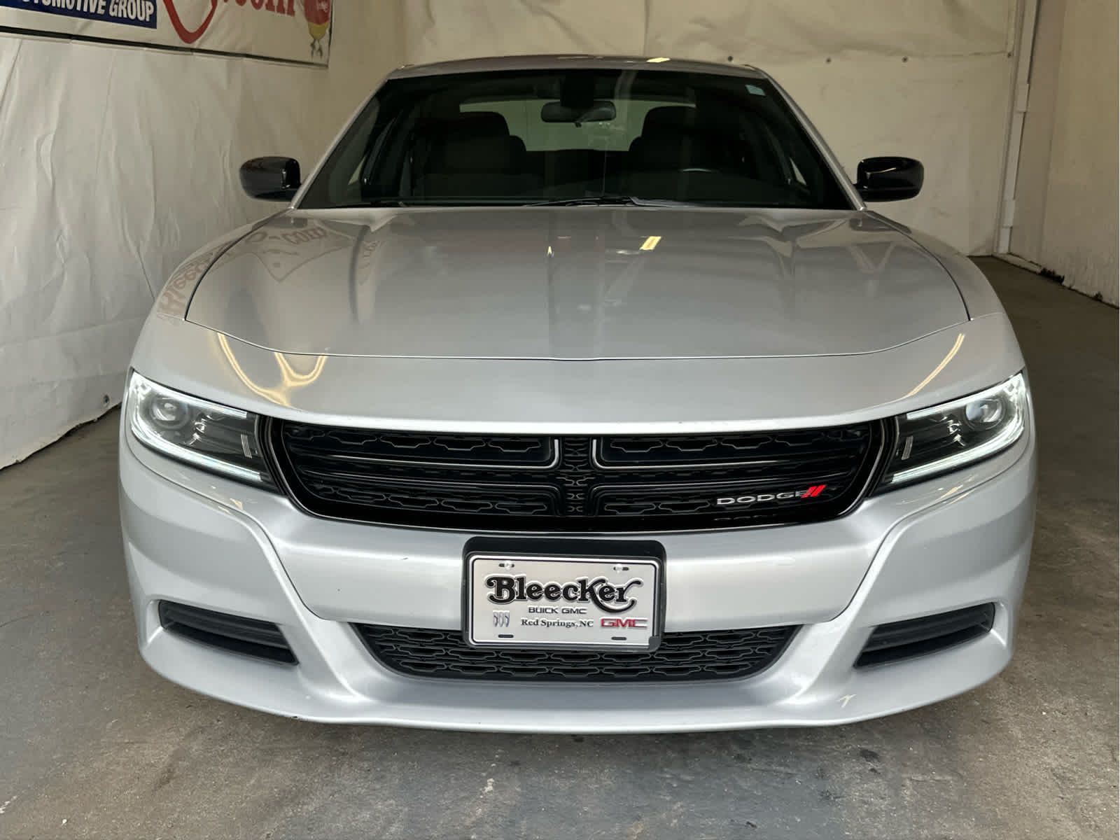 2023 Dodge Charger SXT photo 3