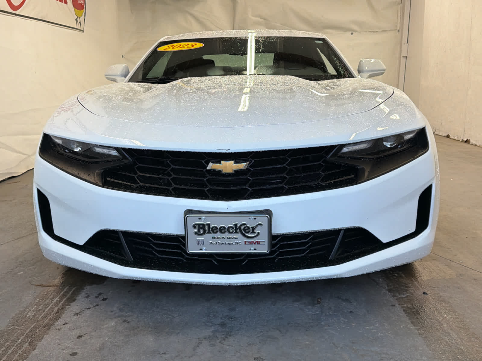 2023 Chevrolet Camaro 1LT photo 3