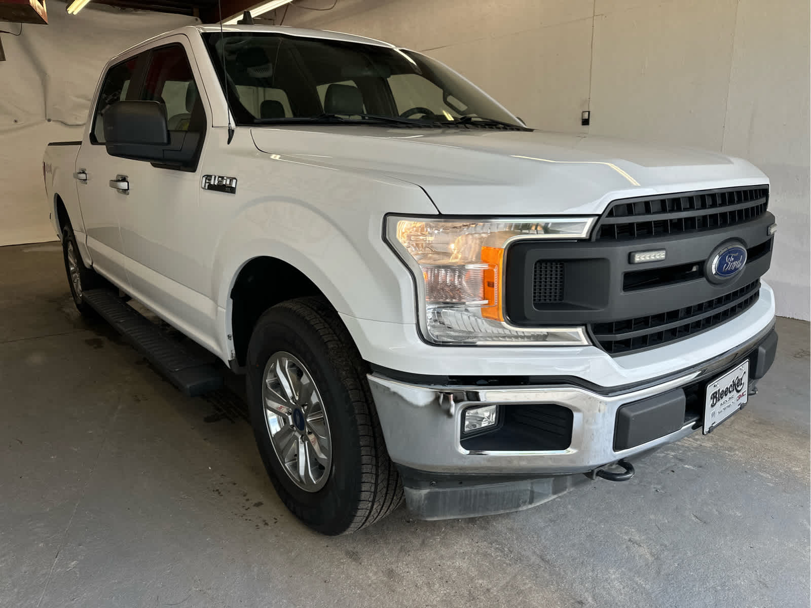 2020 Ford F-150 XL photo 4