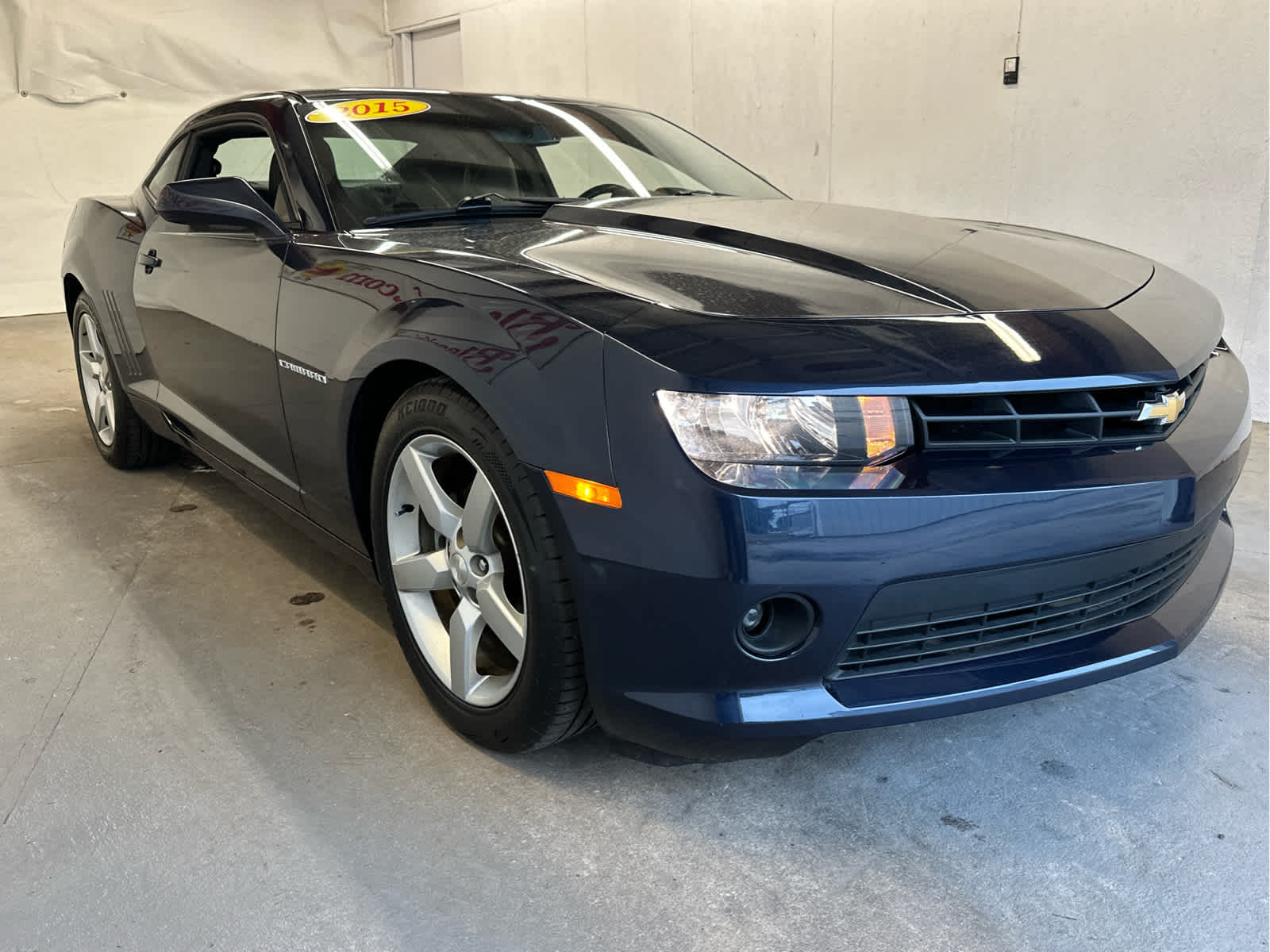 2015 Chevrolet Camaro Base photo 4