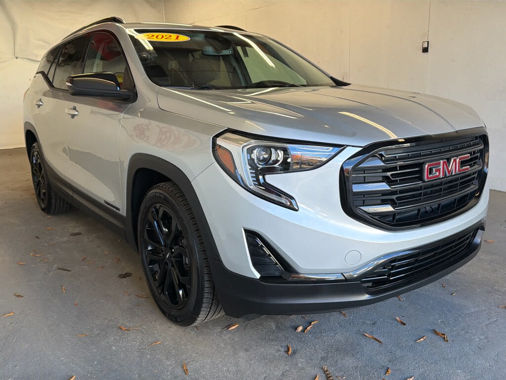 Used 2021 GMC Terrain SLE SUV
