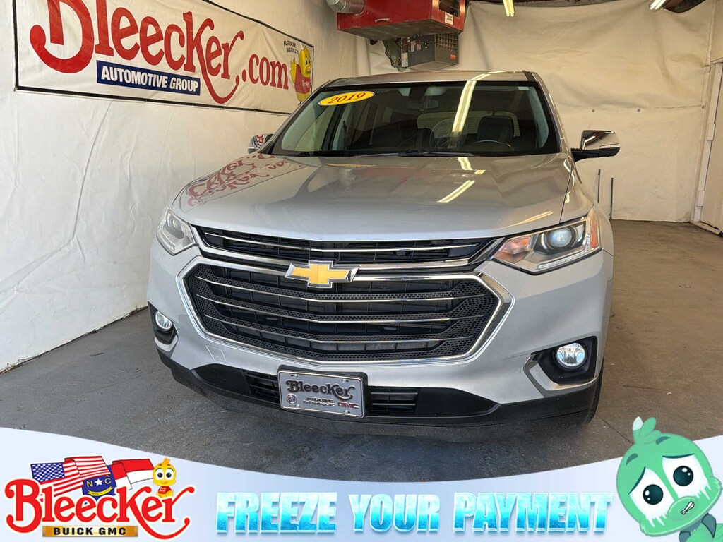 Used 2019 Chevrolet Traverse LT Cloth w/1LT SUV