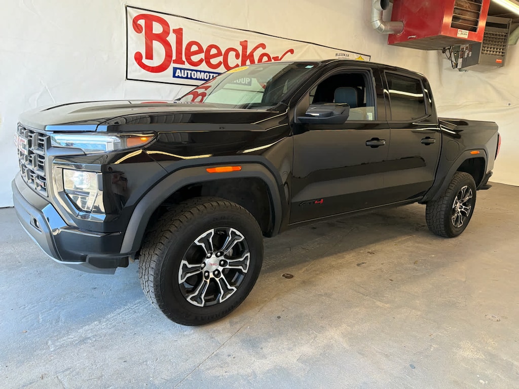 Used 2023 GMC Canyon AT4 Truck Crew Cab