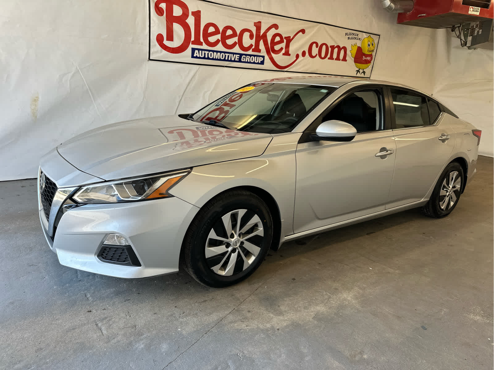 2021 Nissan Altima 2.5 S photo 2