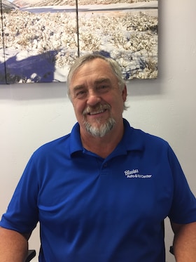 Staff member Lynn Blevins from 922e20d7fb77