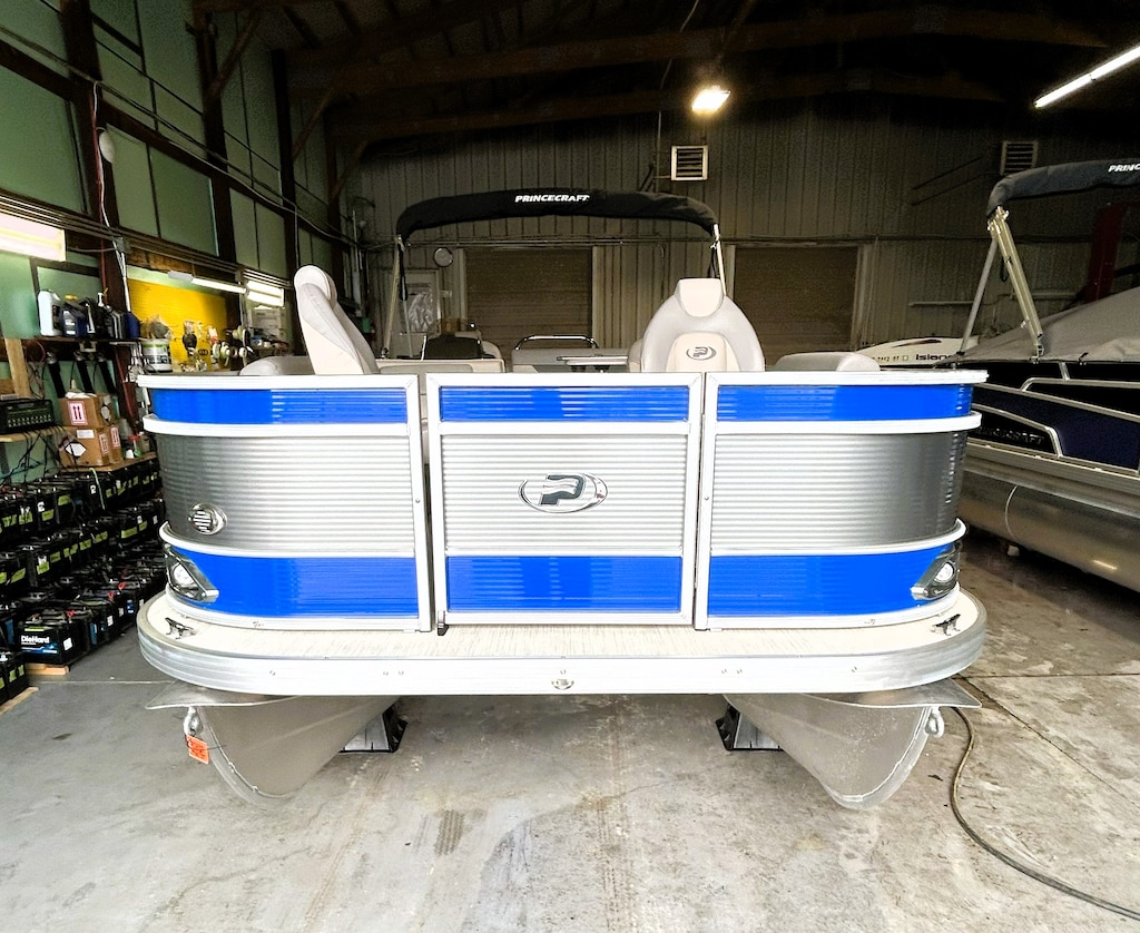 Used 2024 Princecraft Sportfisher 23-2S RL NEW Pontoon Boat
