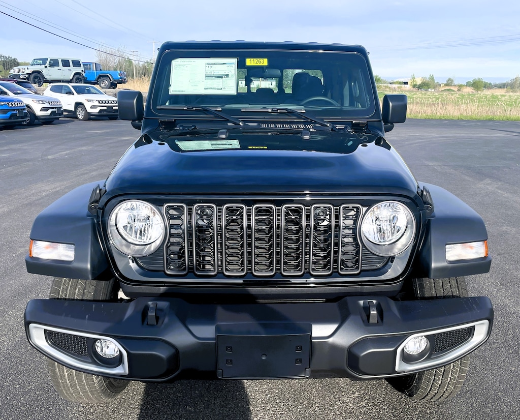 New 2024 Jeep Gladiator SPORT 4X4 For Sale Ogdensburg NY