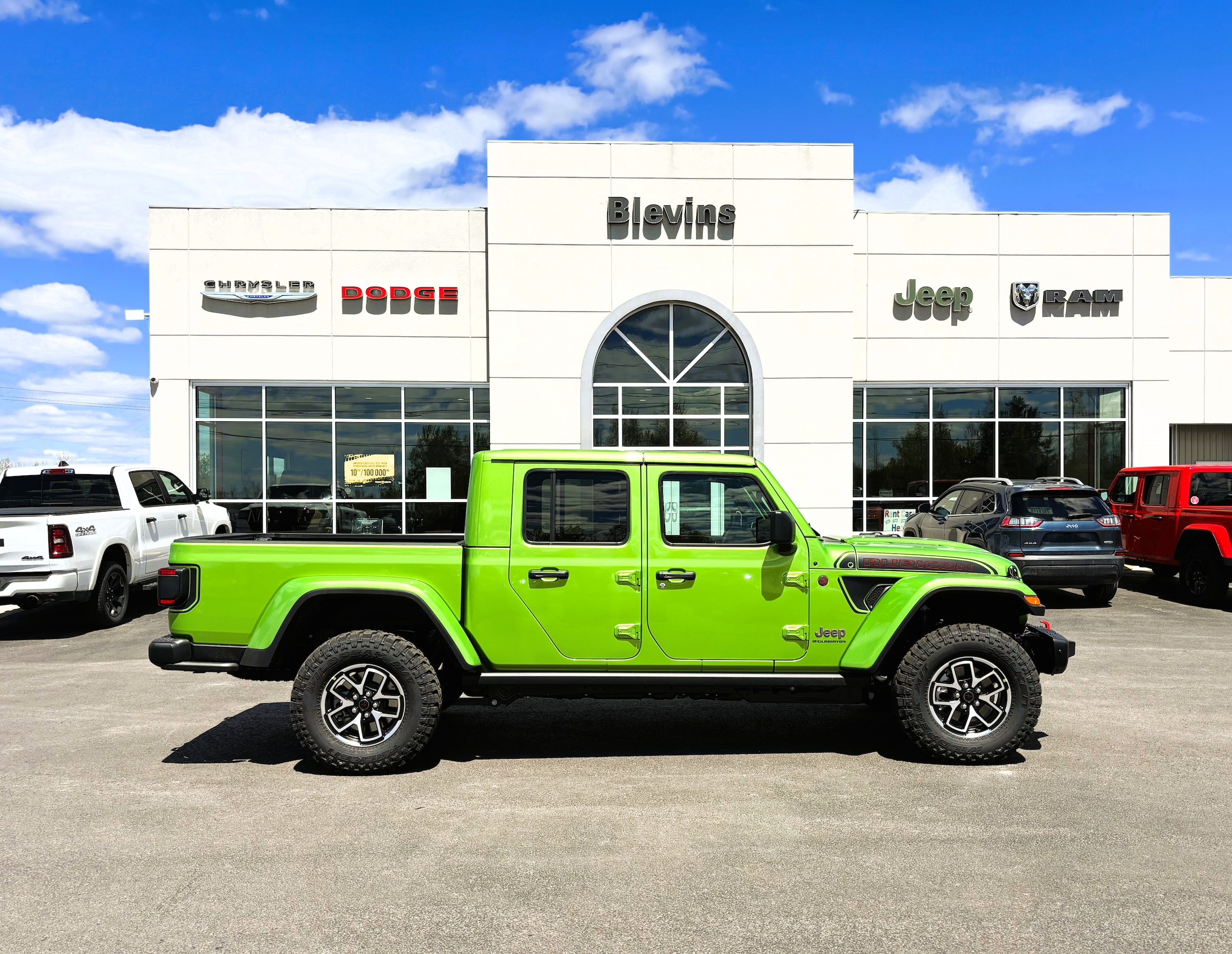 2026 Jeep Gladiator Shadow OPS Auto's photo