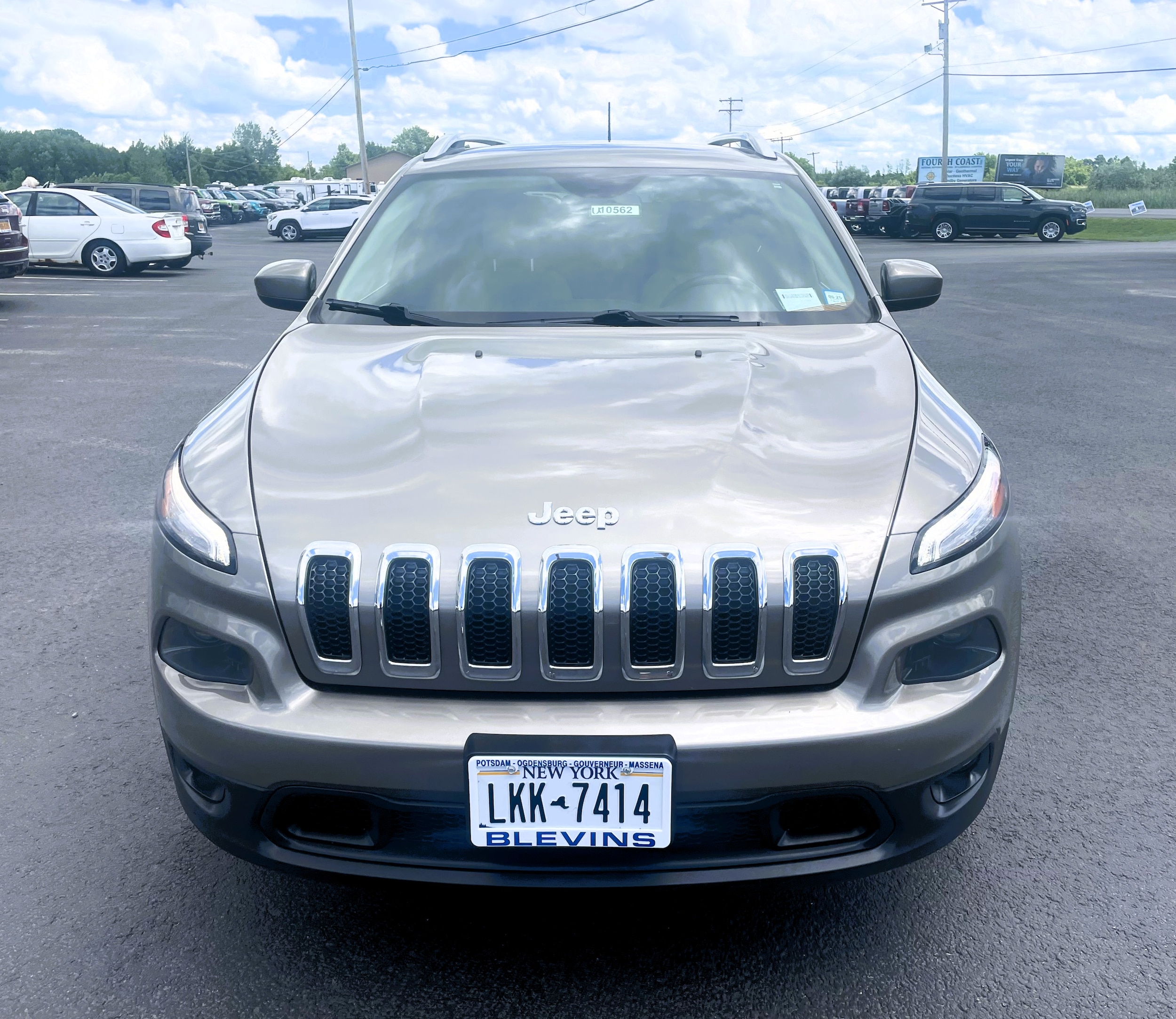 Used 2016 Jeep Cherokee Latitude with VIN 1C4PJMCB3GW311185 for sale in Ogdensburg, NY