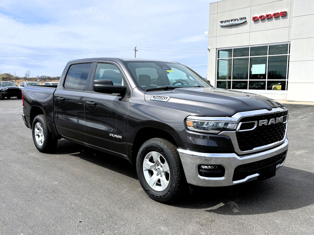 New 2026 Ram 1500 BIG HORN CREW CAB 4X4 5'7 BOX Pickup
