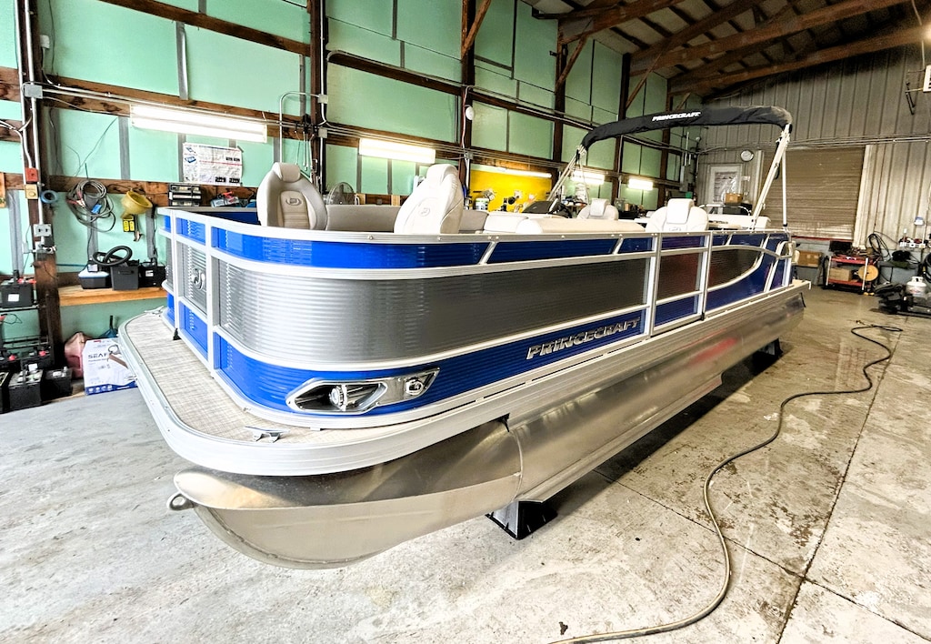 Used 2024 Princecraft Sportfisher 23-2S RL NEW Pontoon Boat