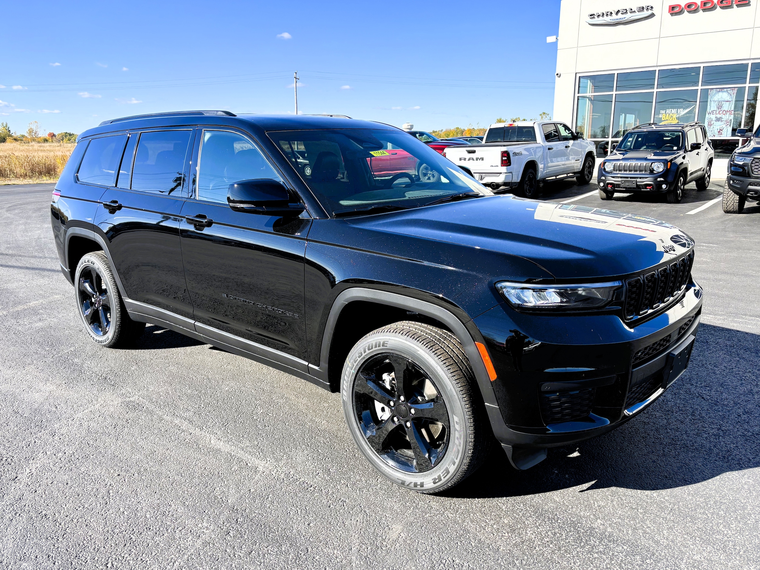 2025 Jeep Grand Cherokee L Altitude's photo