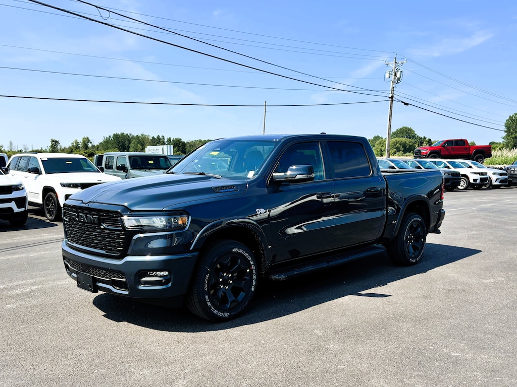 New 2026 Ram 1500 BIG HORN CREW CAB 4X4 5'7 BOX Pickup