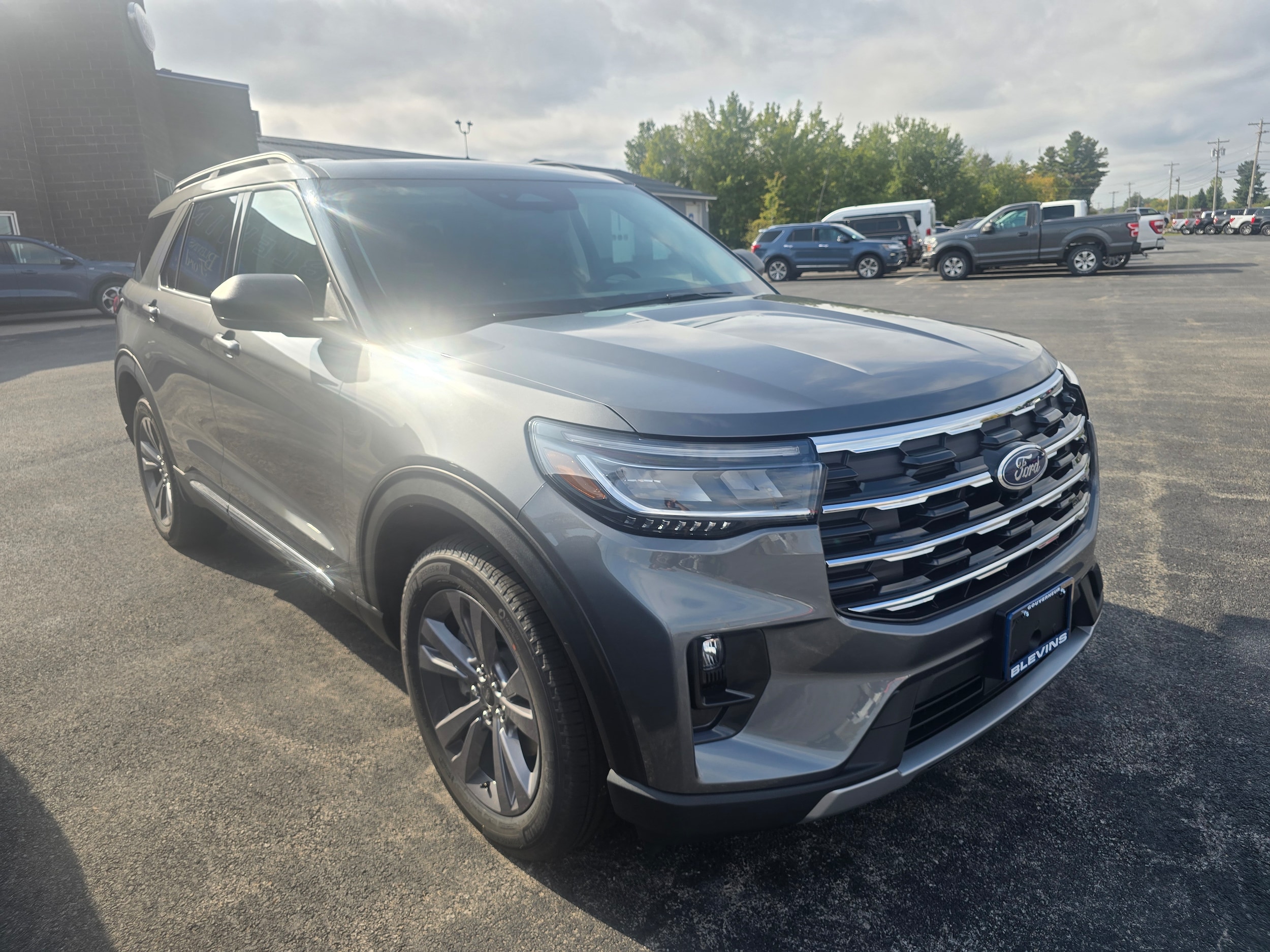 2025 Ford Explorer Active's photo