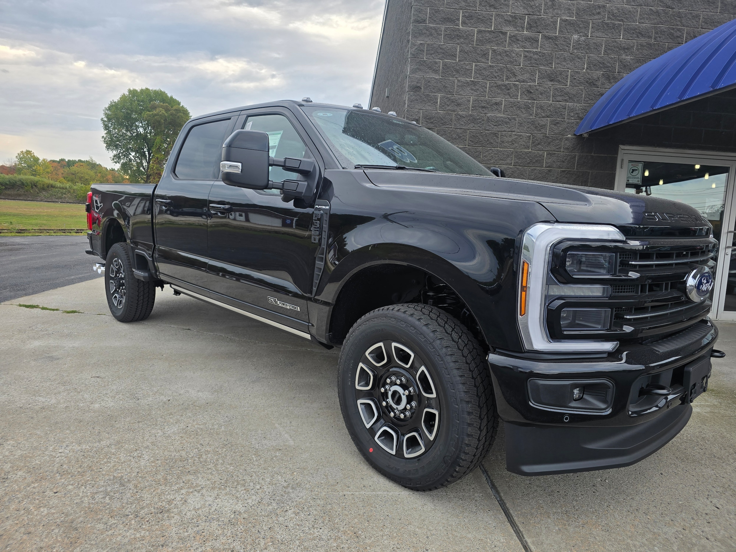 2026 Ford F-350 Super Duty Platinum