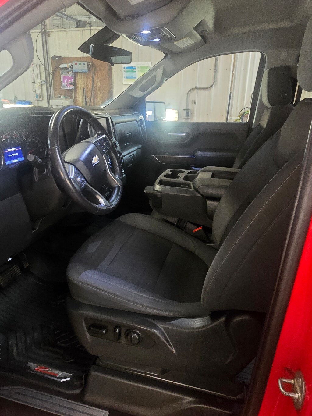 Used 2021 Chevrolet Silverado 1500 LT Crew Cab Truck