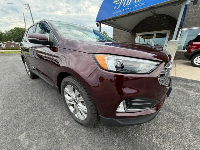 2023 Ford Edge Titanium AWD's photo