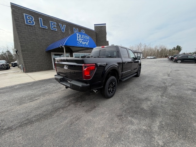 2026 Ford F-150 XLT - Photo 7