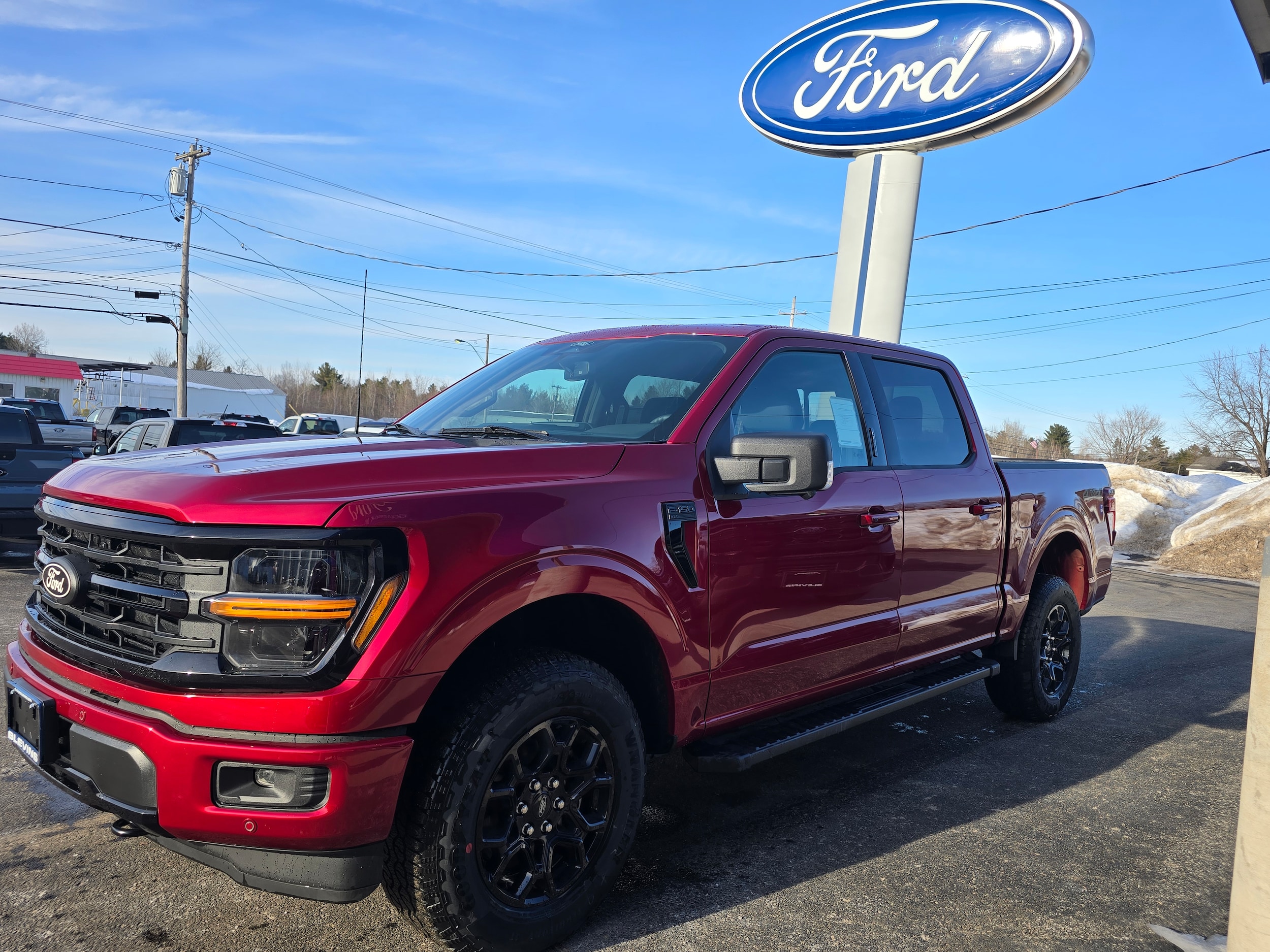 2026 Ford F-150 XLT - Photo 4