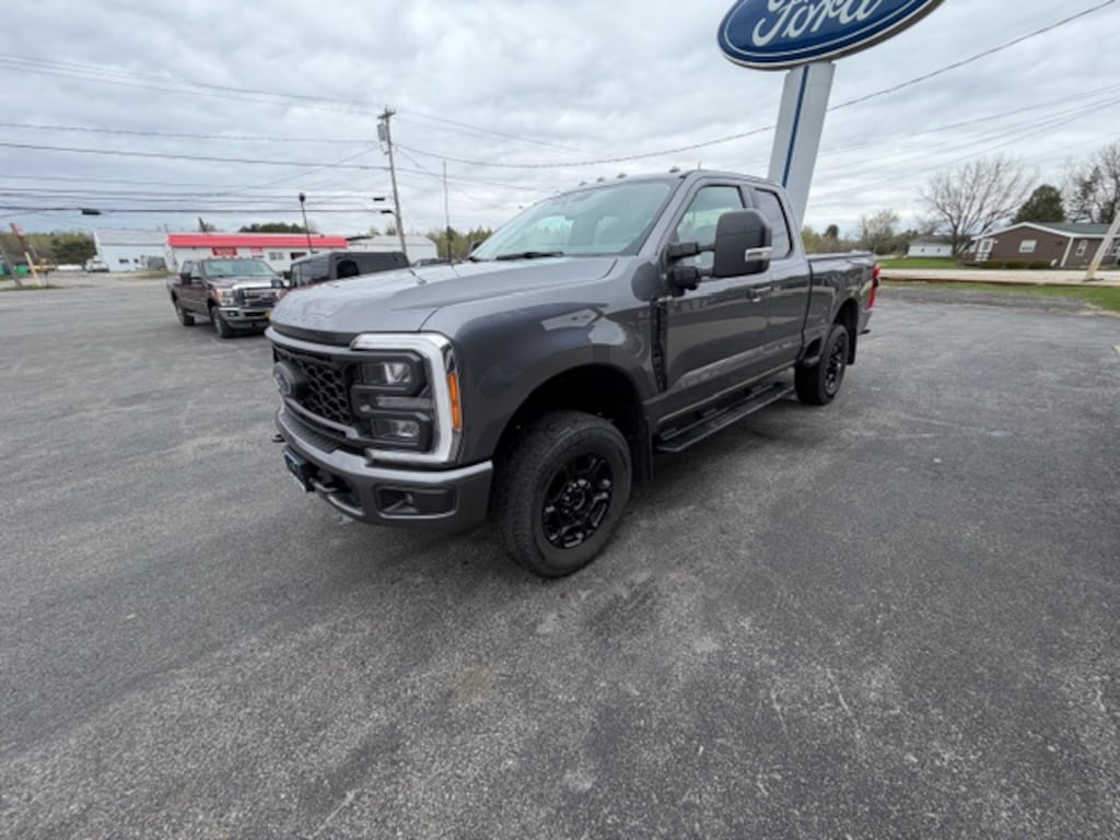 Used 2023 Ford F-250 Extended Cab Truck