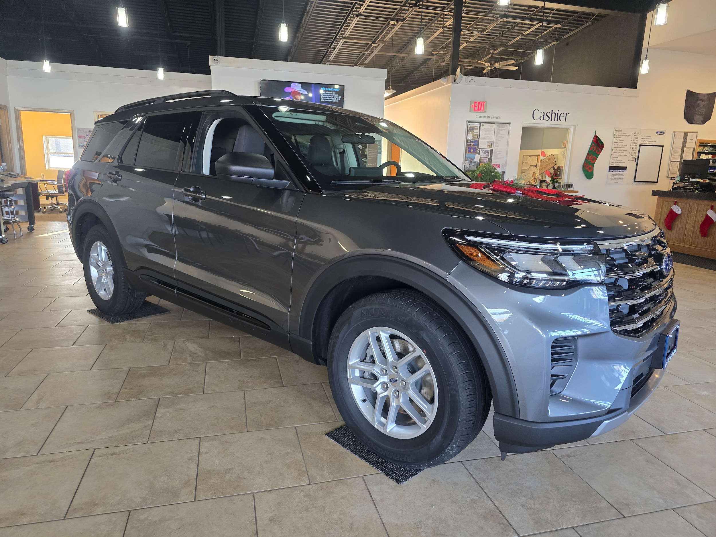 2026 Ford Explorer Active's photo