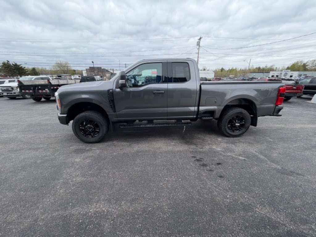 Used 2023 Ford F-250 Extended Cab Truck