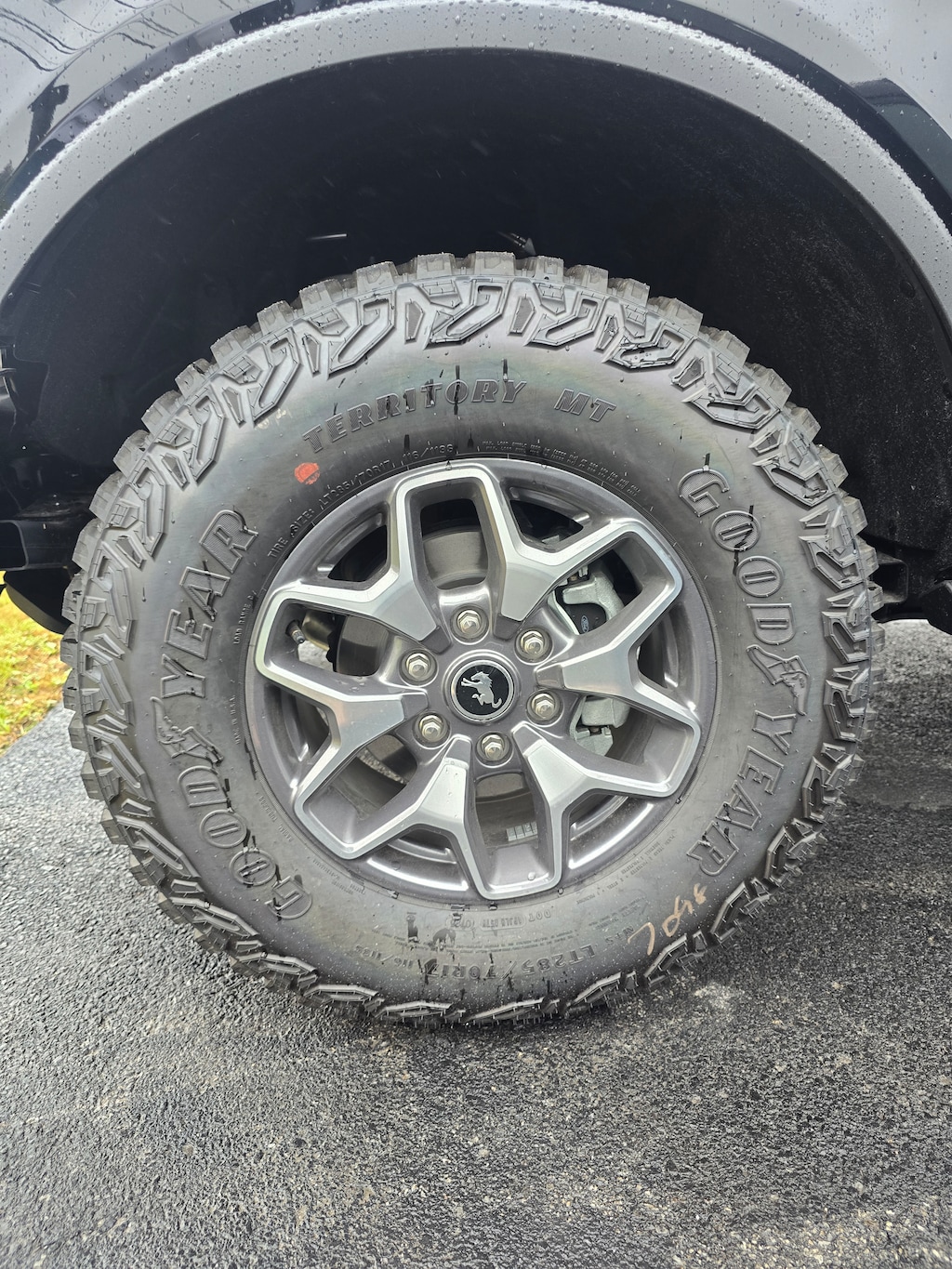 New 2025 Ford Bronco Badlands SUV