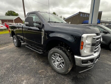 2025 Ford F-350 TRUCK