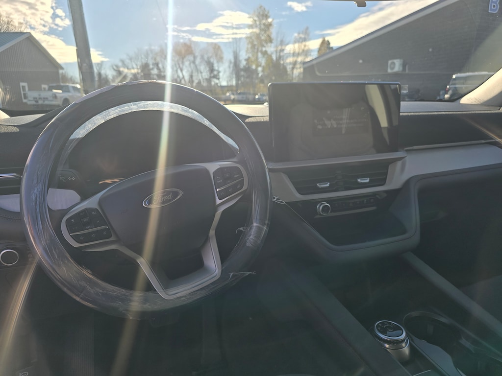 New 2026 Ford Explorer Active SUV