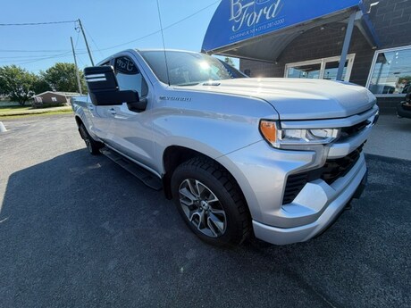 2022 Chevrolet Silverado 1500 RST Crew Cab Truck
