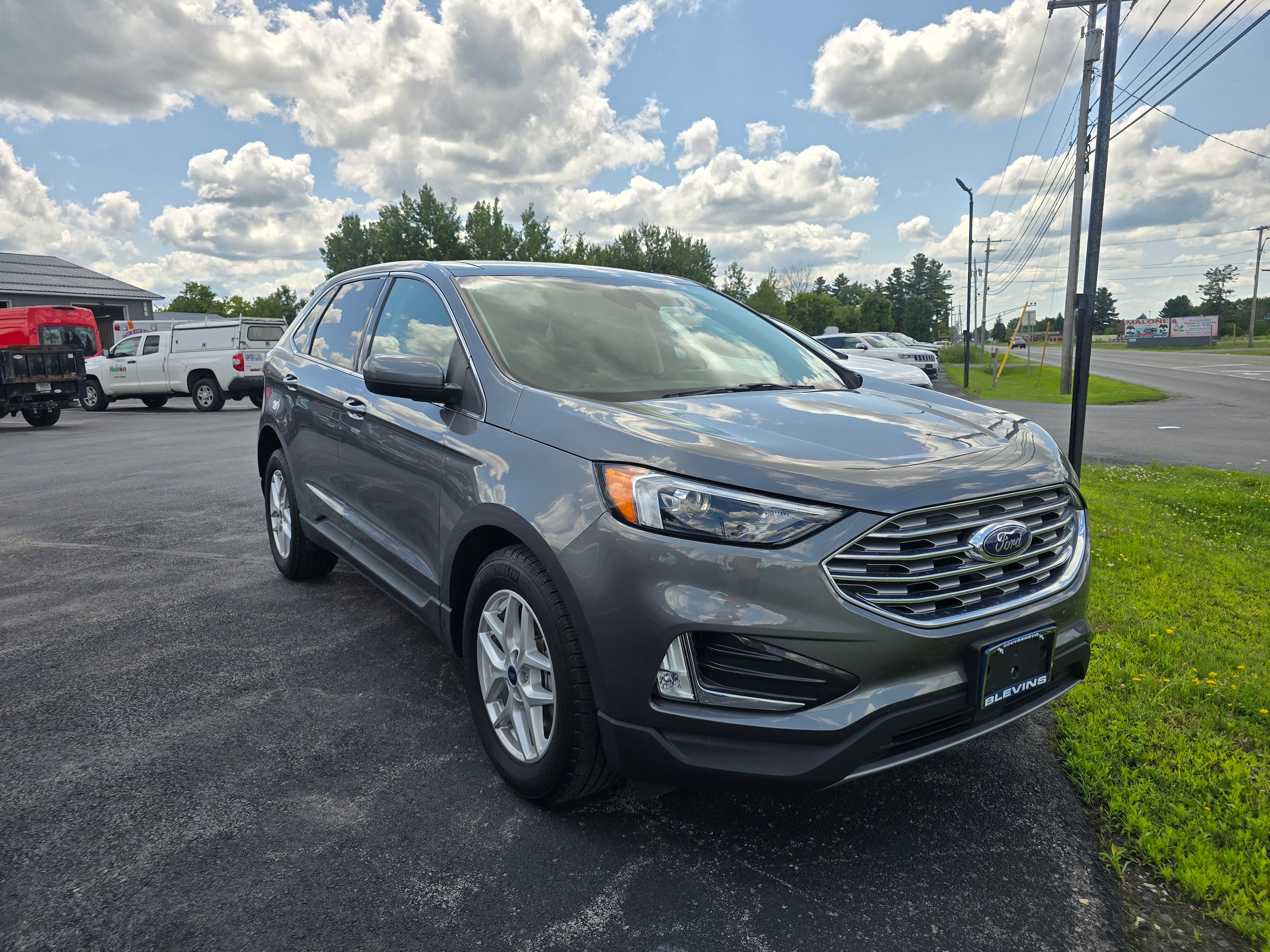 2022 Ford Edge SEL