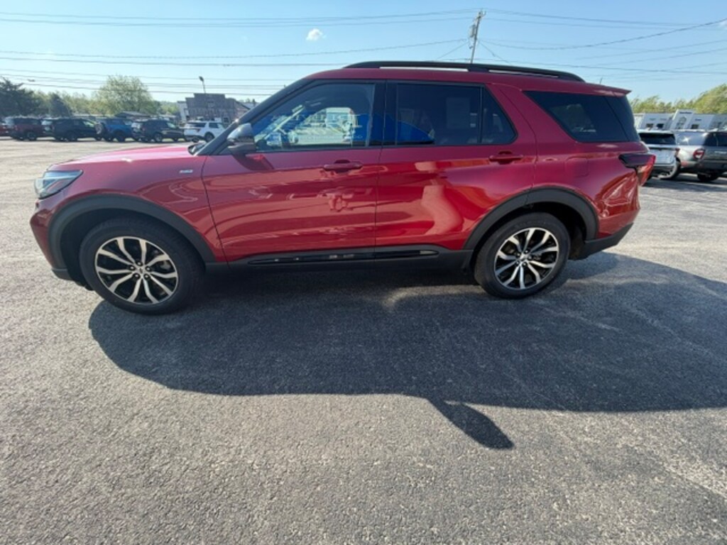 New 2026 Ford Explorer ST-Line SUV
