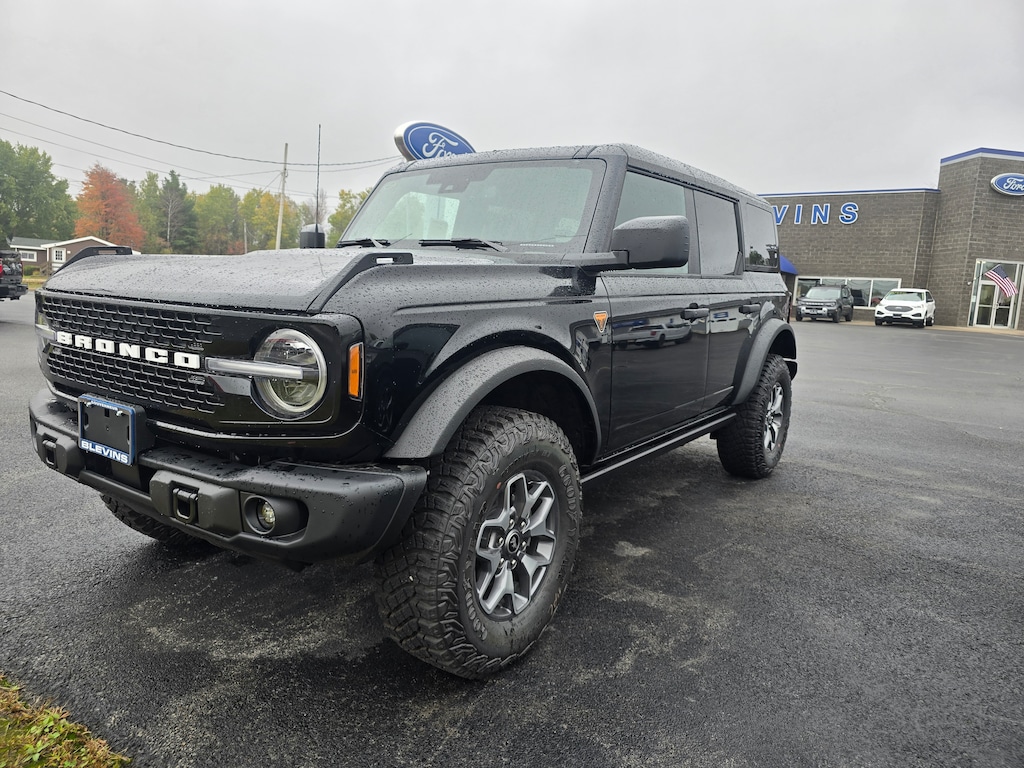 New 2025 Ford Bronco Badlands SUV
