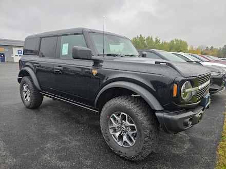 2025 Ford Bronco Badlands SUV