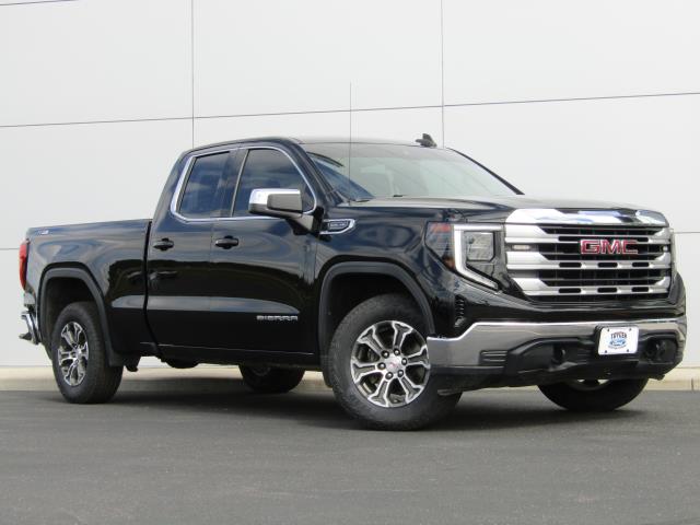 2022 GMC Sierra 4WD Double Cab Standard Box SLE's photo