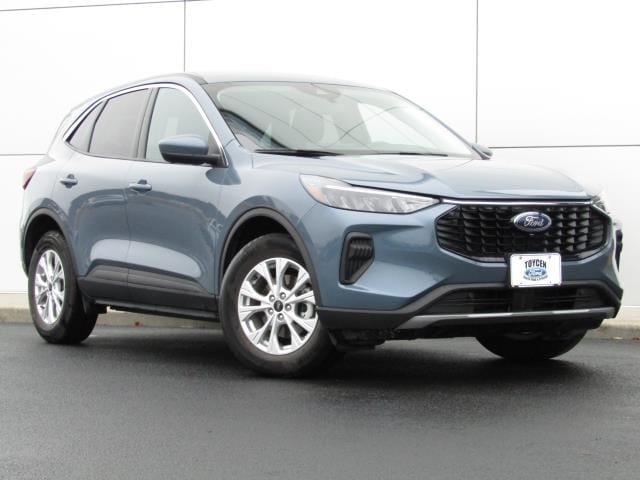 2023 Ford Escape Active's photo