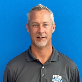 Staff member Tim McCormick from ID_f2de5784c231