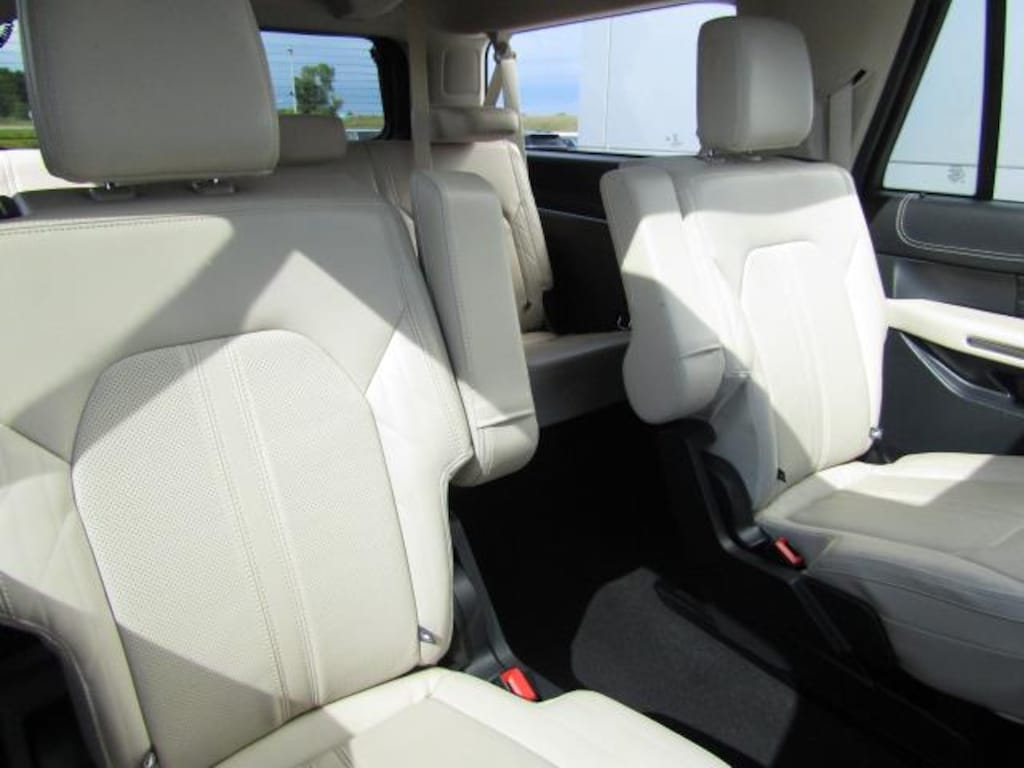 Used 2024 Ford Expedition MAX Platinum 5DR 3.5tbo/A10 4WD Platinum SUV
