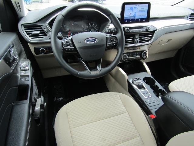 Used 2022 Ford Escape SE with VIN 1FMCU9G63NUB24744 for sale in Chippewa Falls, WI