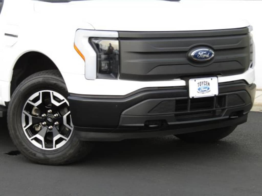 Used 2022 Ford F-150 Lightning PRO Crew 131kWh/A1 4X4 PRO
