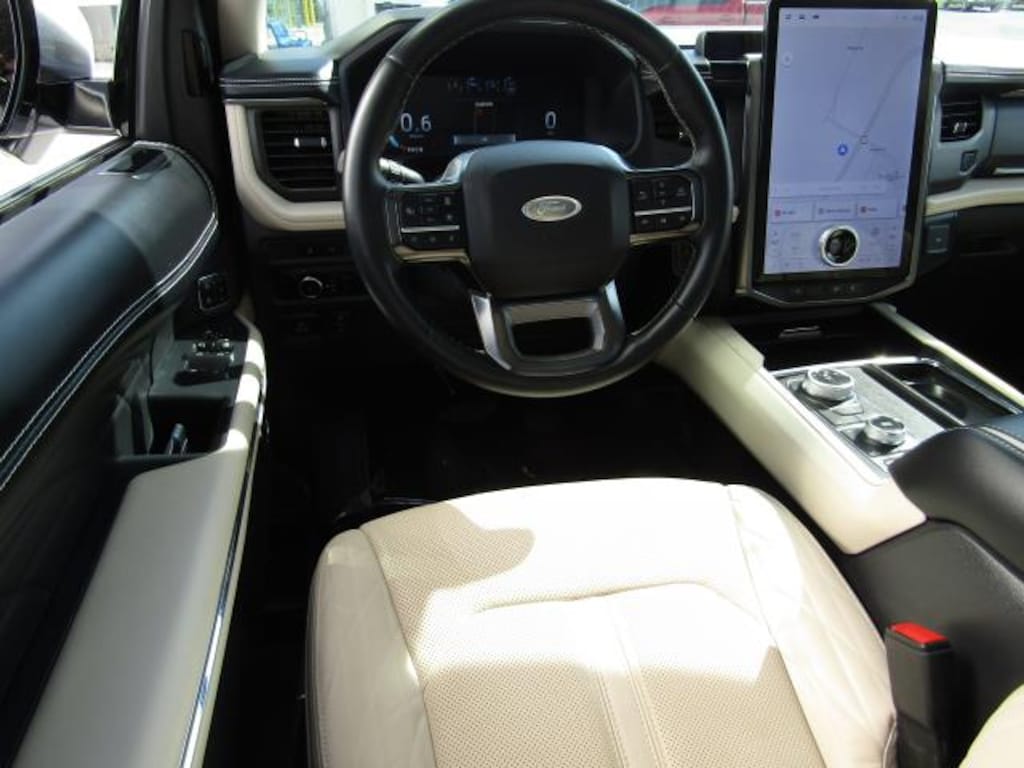 Used 2024 Ford Expedition MAX Platinum 5DR 3.5tbo/A10 4WD Platinum SUV
