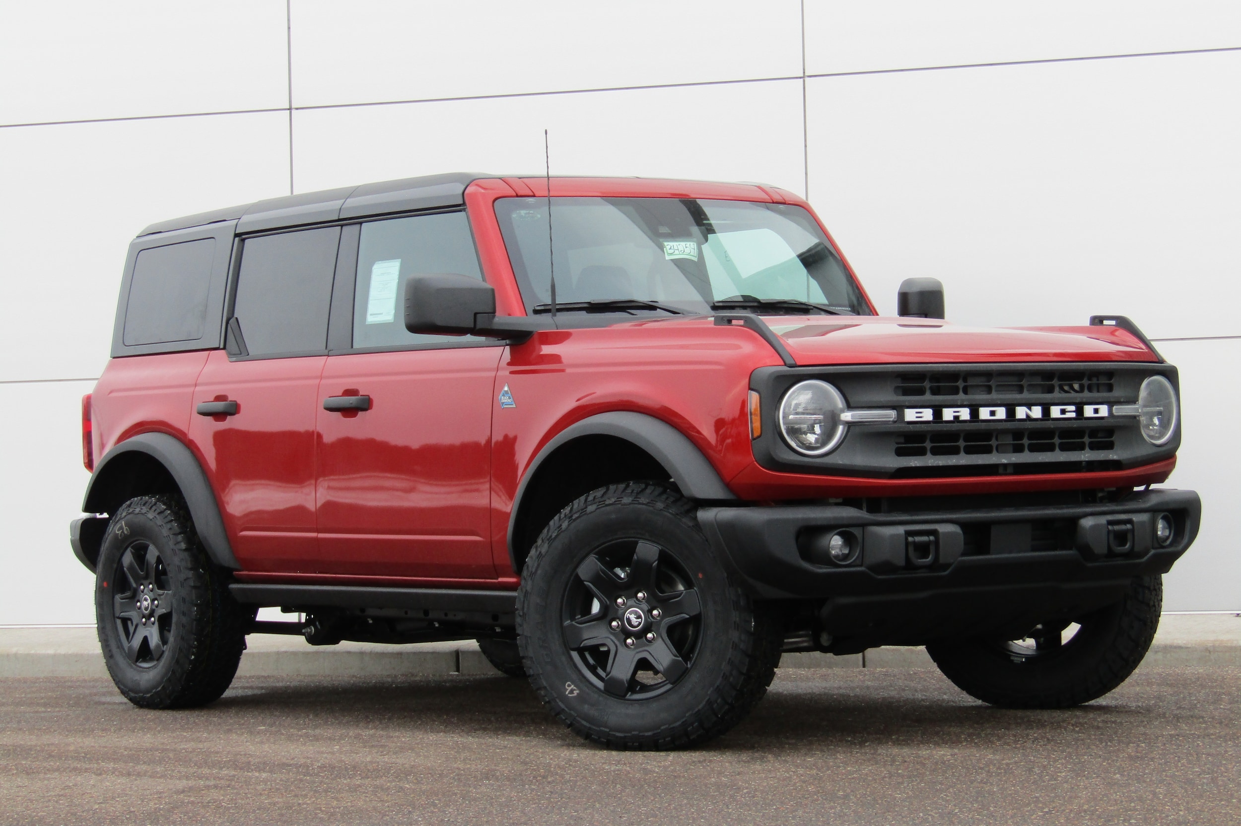2024 Ford Bronco SUV 